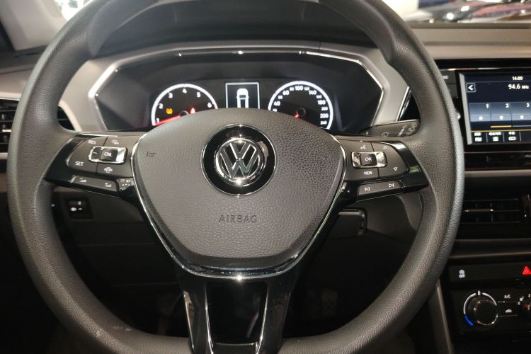 Volkswagen T-Cross 2019 car image #15