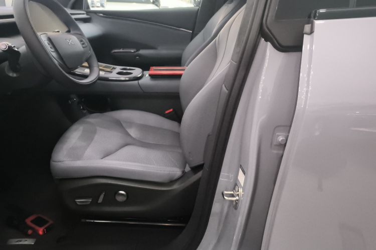 Xpeng G7 2025 #15 Xpeng G7 2025 car image #15