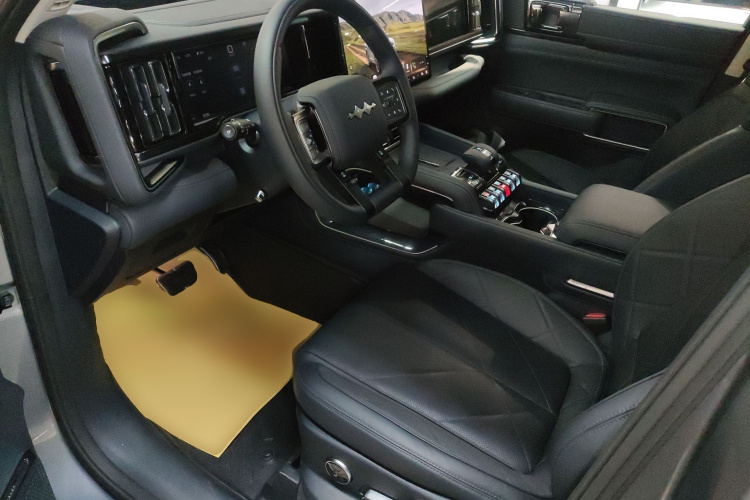 FangChengBao Leopard 5 2025 #15 FangChengBao Leopard 5 2025 car image #15