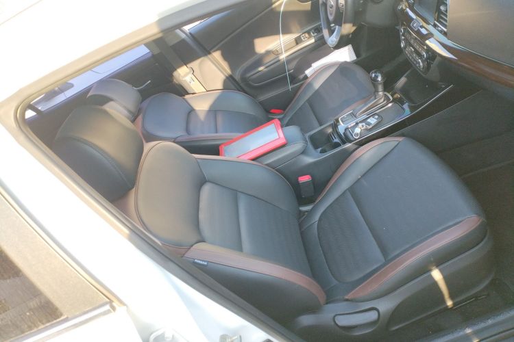 起亚 凯绅 2018 汽车图片 #15