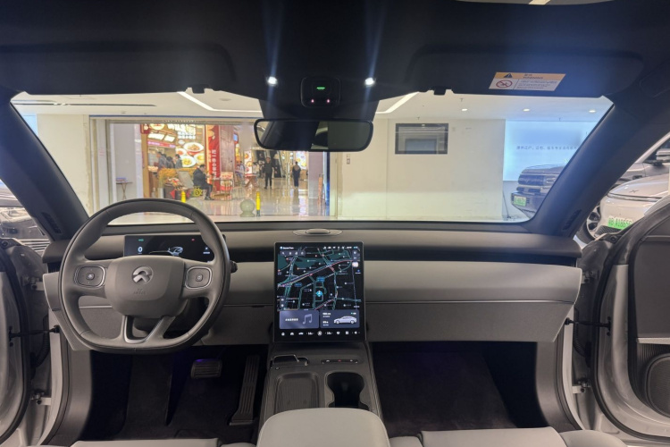 蔚来 蔚来ET5 2023 汽车图片 #15