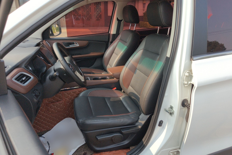 SWM X7 2018 imagen de coche #15