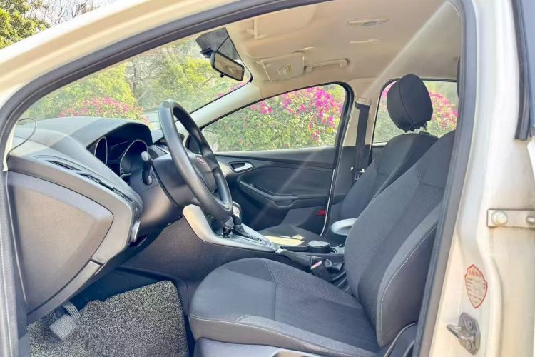 Ford Focus 2015 #15 Ford Focus 2015 immagine di auto #15