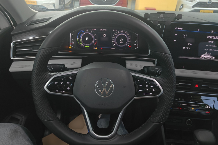 Volkswagen Tiguan L New Energy 2022 #15 Volkswagen Tiguan L New Energy 2022 car image #15