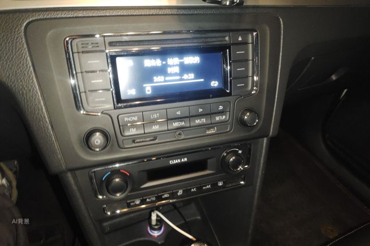 Santana 2015 immagine di auto #15