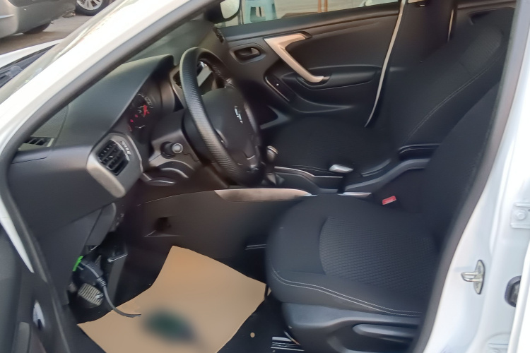 Citroen C-Elysée 2018 car image #15