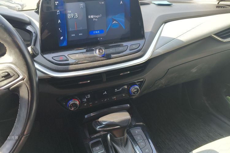 Chevrolet Charm 2021 #15 Chevrolet Charm 2021 car image #15