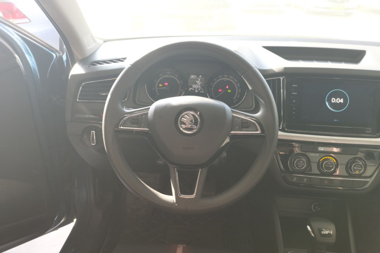 Skoda Kamiq 2020 #15 Skoda Kamiq 2020 car image #15