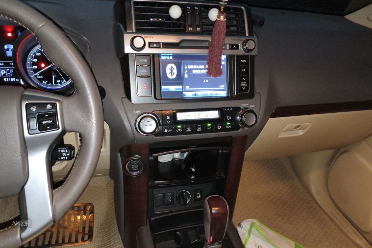 Toyota Land Cruiser Prado 2016 #15 Toyota Land Cruiser Prado 2016 car image #15