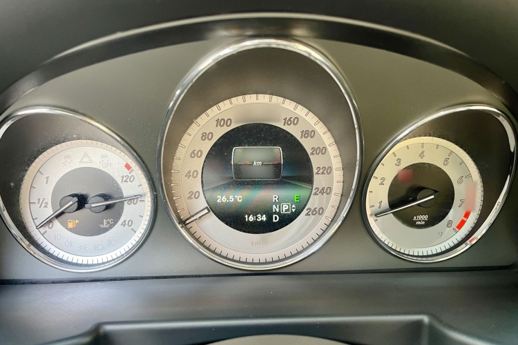 Mercedes-Benz GLK Class 2015 car image #15