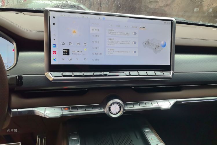 Tank 700 New Energy 2025 #15 Tank 700 New Energy 2025 car image #15