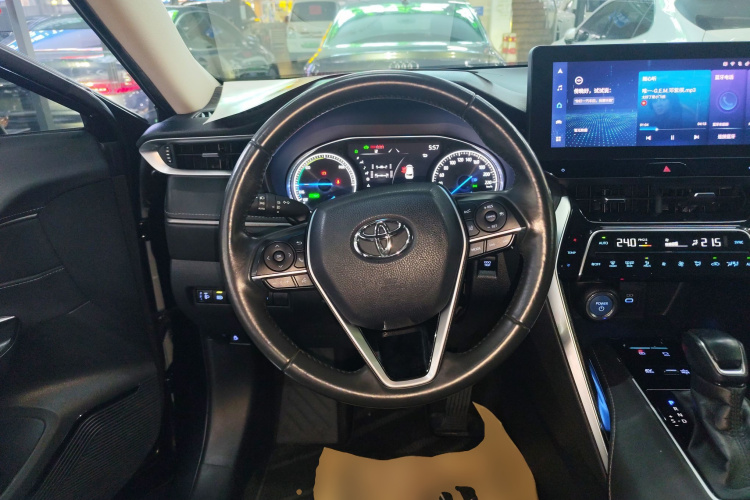 Toyota Harrier 2022 immagine di auto #15