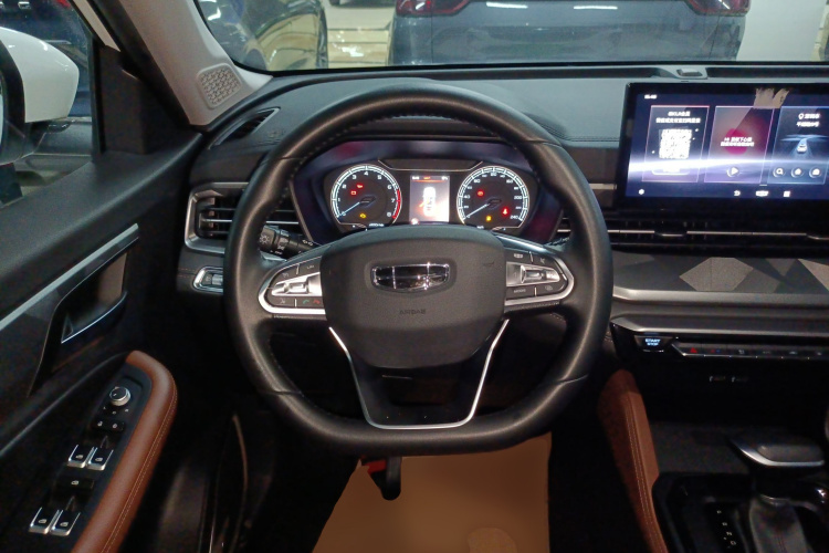 GEELY Vision X6 2022 immagine di auto #15