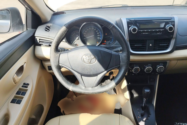 Vios 2017 car image #15