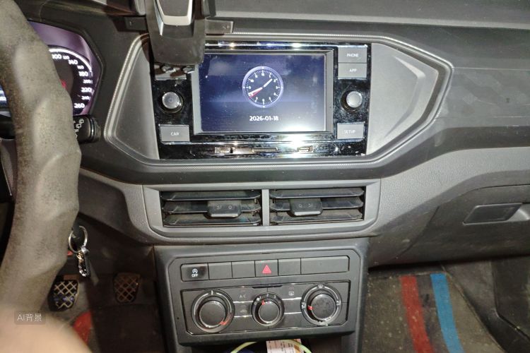 Volkswagen T-Cross 2020 car image #15