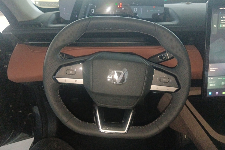 Changan EadoPHEV 2025 immagine di auto #15