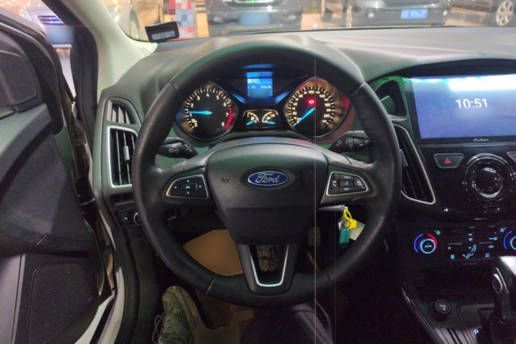 Ford Focus 2016 image de voiture #15