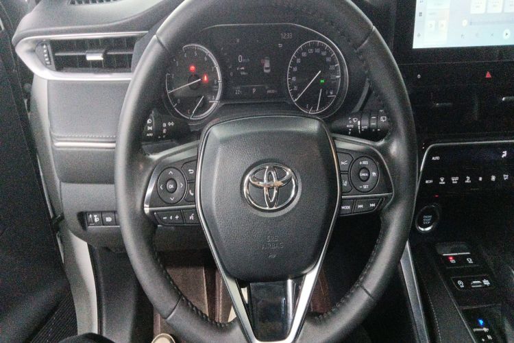Toyota Venza 2023 صورة سيارة #15