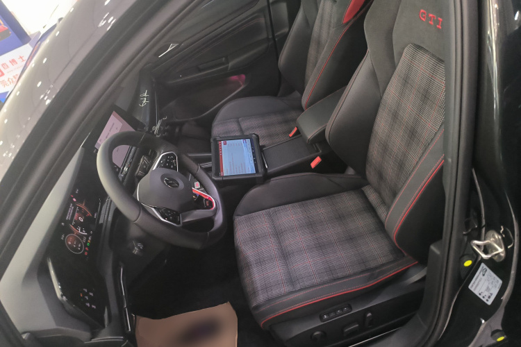 Volkswagen GolfGTI 2022 #15 Volkswagen GolfGTI 2022 immagine di auto #15