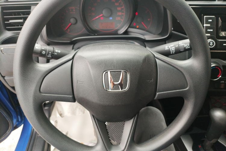 Honda Fit 2018 car image #15