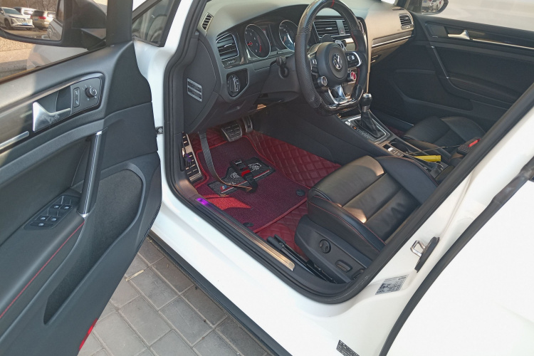 Volkswagen GolfGTI 2015 #15 Volkswagen GolfGTI 2015 car image #15