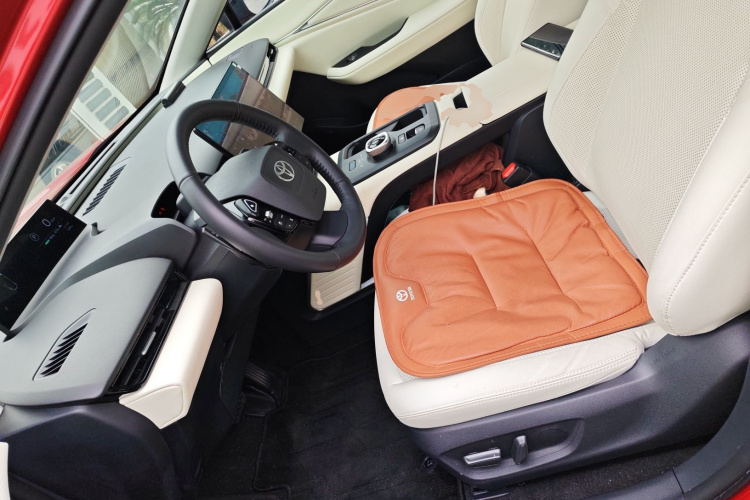 Toyota bZ5 2025 #15 Toyota bZ5 2025 immagine di auto #15