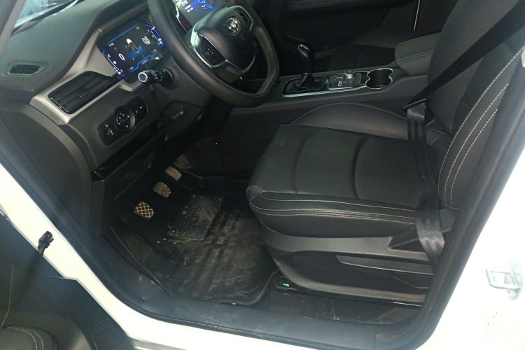 Kaiyi Showjet 2025 #15 Kaiyi Showjet 2025 car image #15