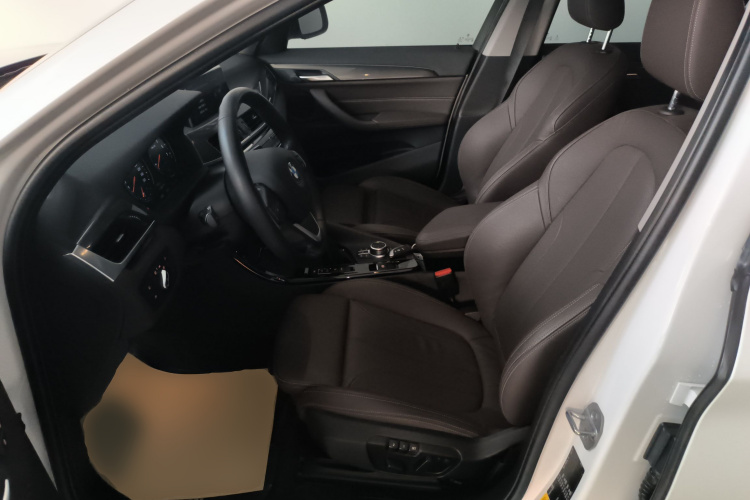 BMW X1 New Energy 2018 car image #15