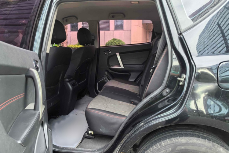 GEELY GX7 2015 #15 GEELY GX7 2015 car image #15