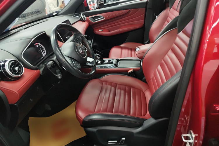 MG HS 2020 car image #15