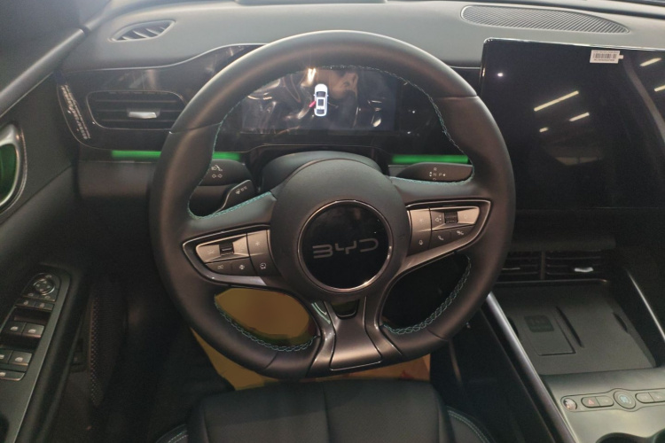 BYD Seal 06 New Energy 2025 car image #15