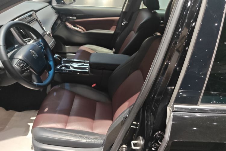 丰田 皇冠 2017 汽车图片 #15