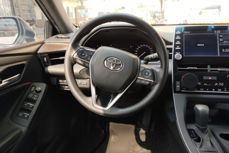 Toyota Avalon 2021 car image #15
