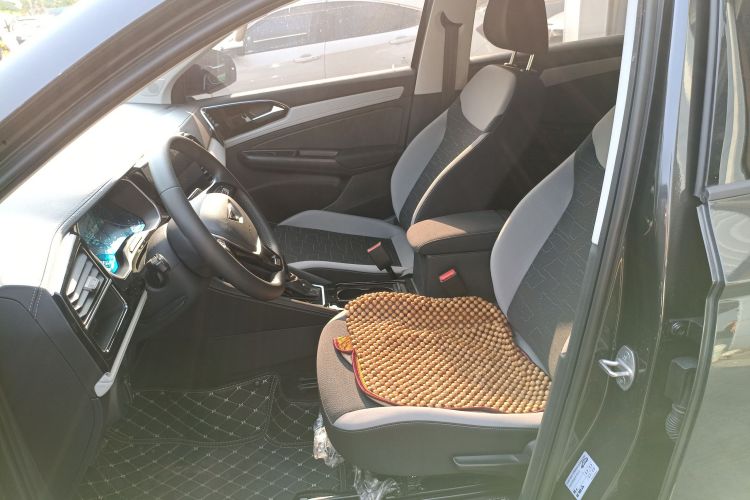 VS5 2024 immagine di auto #15