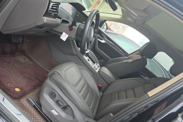 Volkswagen Touareg 2022 immagine di auto #15