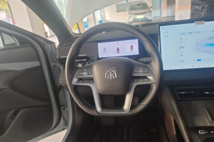 BYD Qin L 2025 car image #15