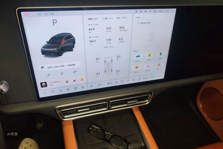 Li L8 2024 изображение автомобиля #15