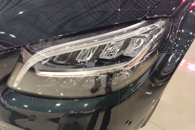 Mercedes-Benz C Class 2021 car image #15