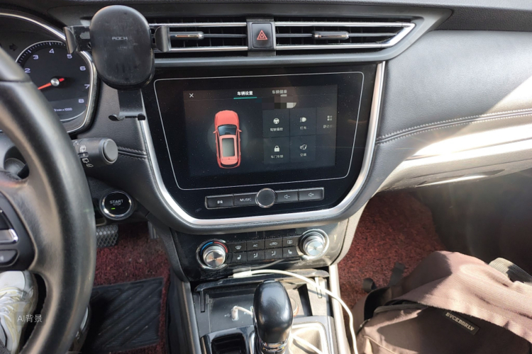 Roewe RX3 2019 изображение автомобиля #15