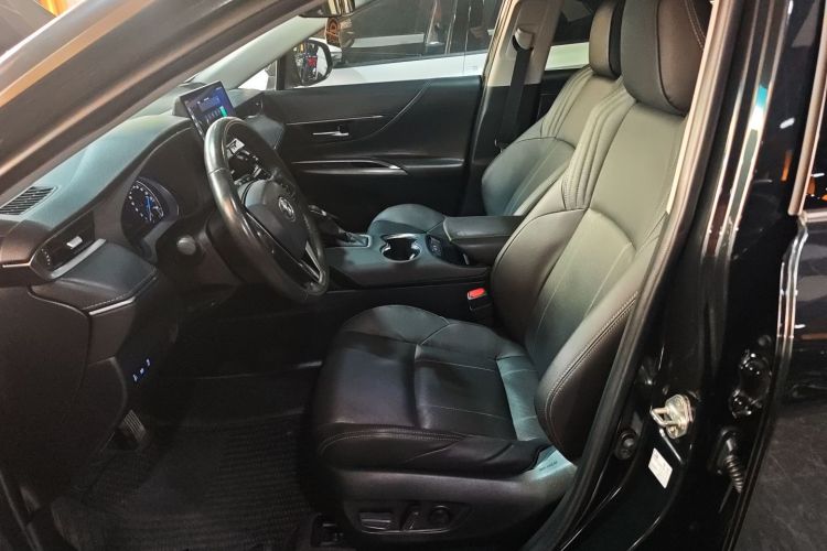 Toyota Harrier 2022 car image #15