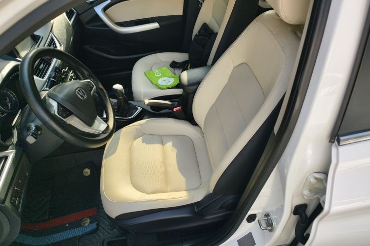 Changan Alsvin V7 2017 #15 Changan Alsvin V7 2017 car image #15