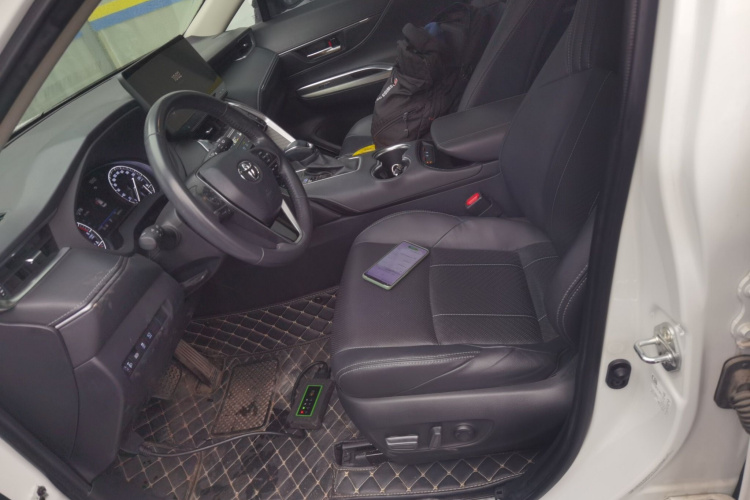 Toyota Harrier 2022 #15 Toyota Harrier 2022 car image #15