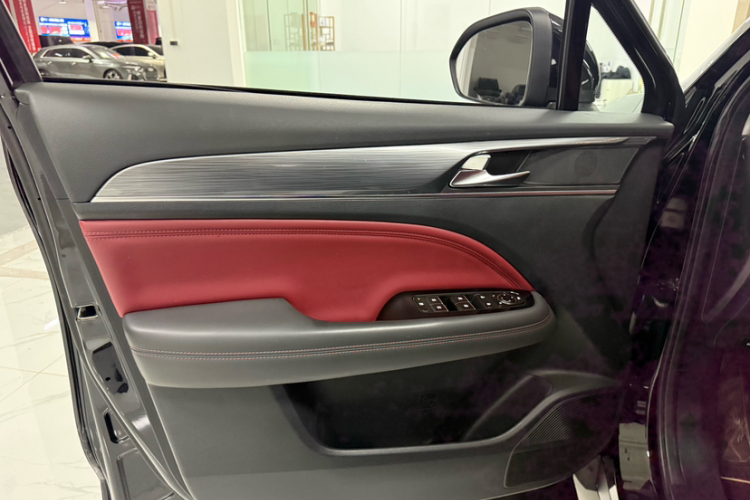 GAC Trumpchi GS4 PLUS 2022 #15 GAC Trumpchi GS4 PLUS 2022 car image #15