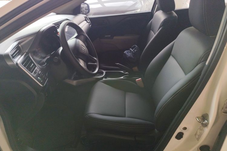 Honda Greiz 2016 صورة سيارة #15