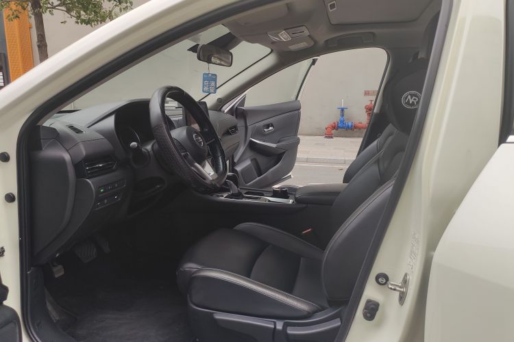 Nissan Sylphy 2020 #15 Nissan Sylphy 2020 car image #15