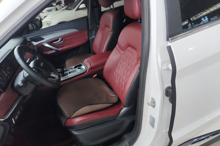 Jetour X70 PLUS 2024 car image #15