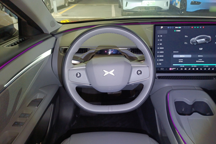 Xpeng 2025 car image #15