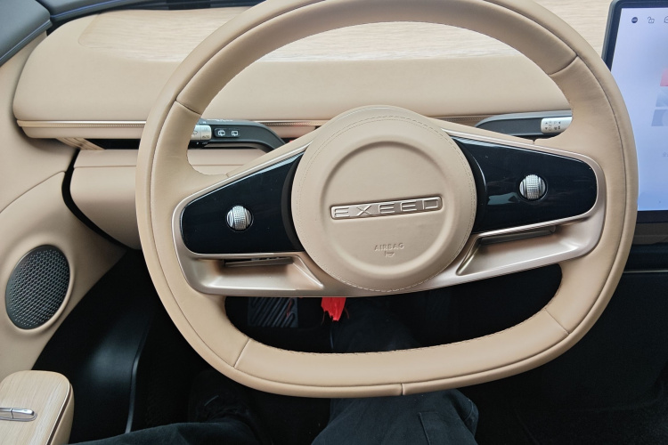 Exceed Stellar Era ET 2024 car image #15