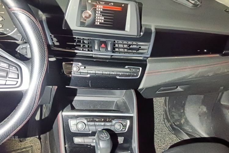 BMW 2 Series Tourer 2016 #15 BMW 2 Series Tourer 2016 car image #15