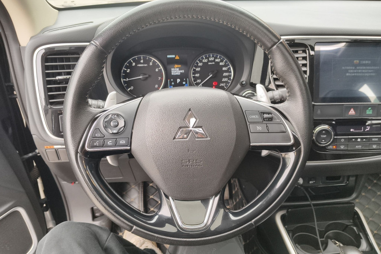 劳斯莱斯 欧蓝德 2020 #15 劳斯莱斯 欧蓝德 2020 汽车图片 #15